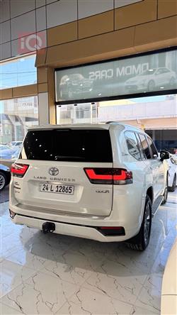 تويوتا لاندكروزر